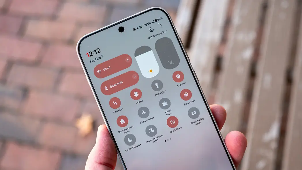 دکمههای تعویض سریع در OnePlus 15 با Oxygen OS 16