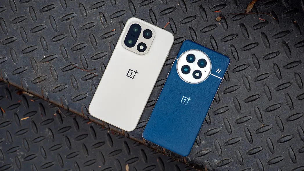 مقایسهٔ سختافزار OnePlus 13 و OnePlus 15