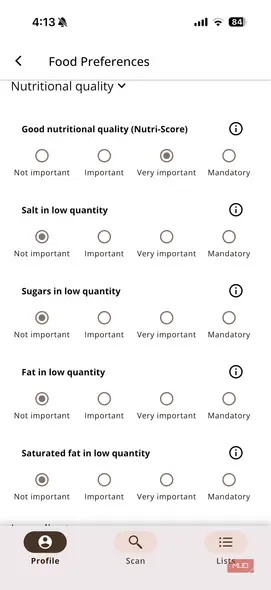 منوی تنظیمات برنامه Open Food Facts بر روی آیفون