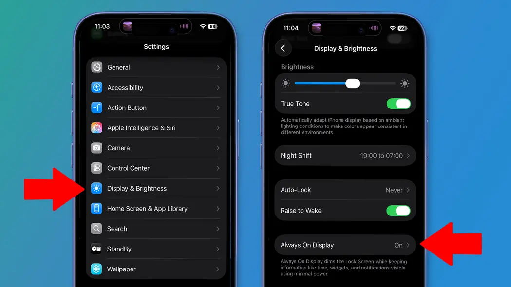 دو iPhone بر روی پسزمینهای سبز و آبی که تنظیمات باتری iOS 26 را نشان میدهند