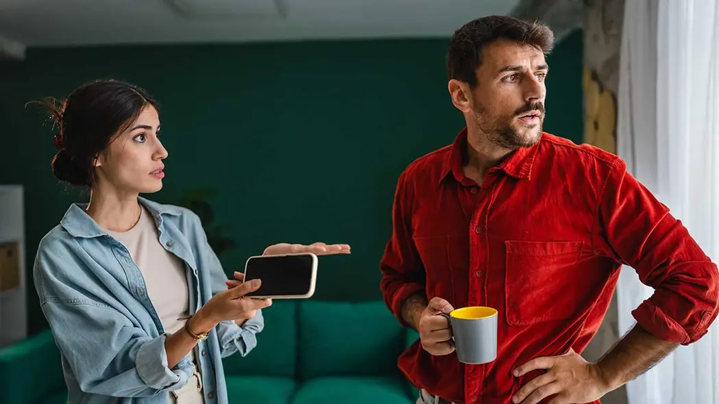 تغییر مسیر Eve از بلوتوث به Thread و Matter برای رفع اختلاف طولانیمدت خانه هوشمند Apple‑Android، ارائه کنترل سریعتر، سازگار و بدون نیاز به ابر برای هر خانوار.