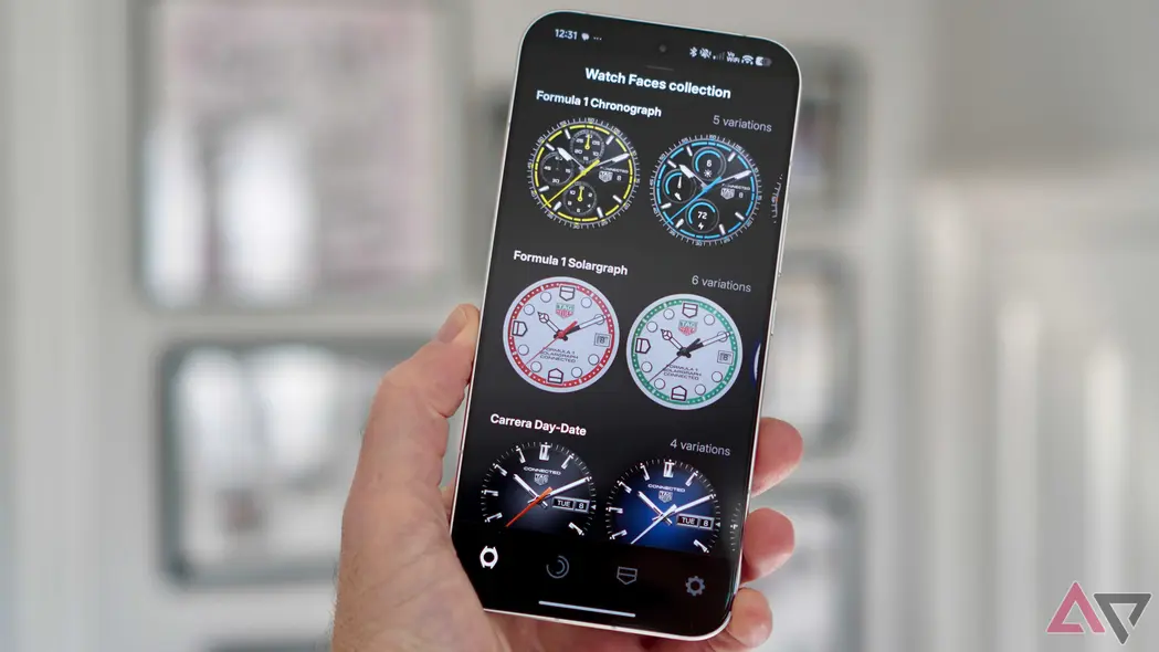اپلیکیشن Tag Heuer بر روی یک گوشی اندروید