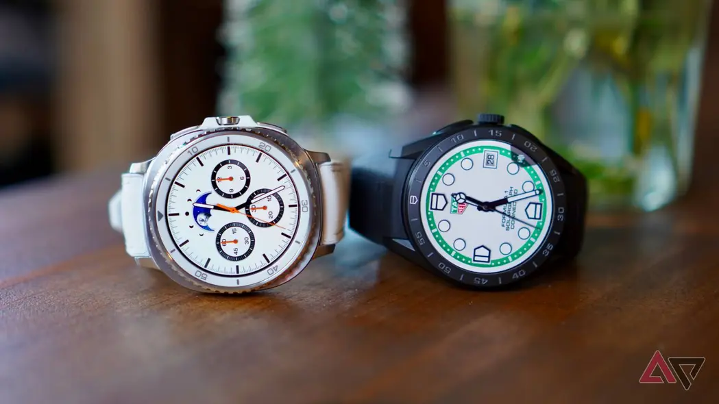 ساعت هوشمند سامسونگ Galaxy Watch 8 Classic و Tag Heuer Connected Calibre E5