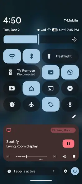 پنل تنظیمات سریع اندروید باز شده.