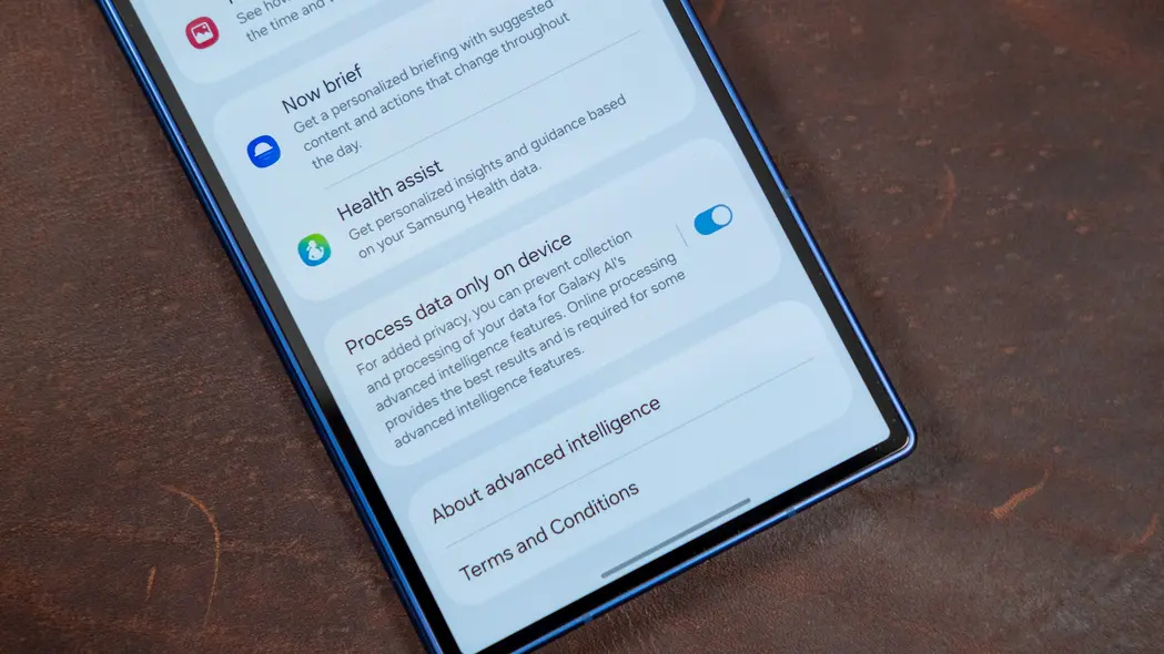 دکمهٔ تعویض هوش مصنوعی در گالاکسی
